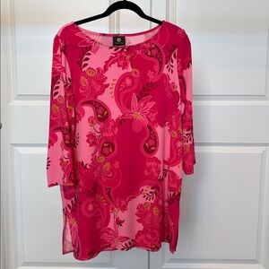 JM Collection 3/4 Sleeve Tunic Bold and Pretty Pink Floral pattern, Size Large